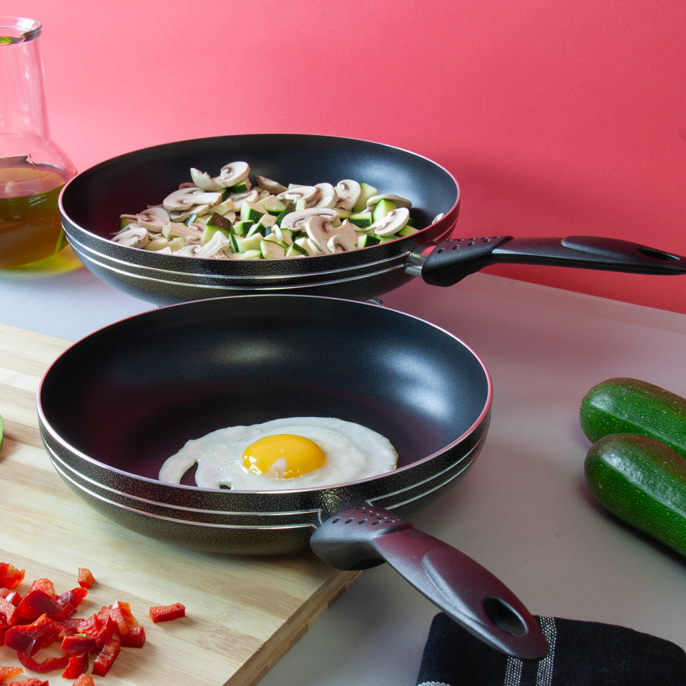 SQ Professional Una Non Stick Frying Pan with Lid 28cm 2763 (Parcel Rate)