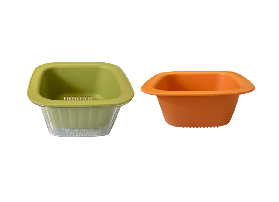 Plastic Square Fruit Washing Basin Bowl with Strainer 14.5 x 14.5 x 7cm Assorted Colours 7916 (Parcel Rate)