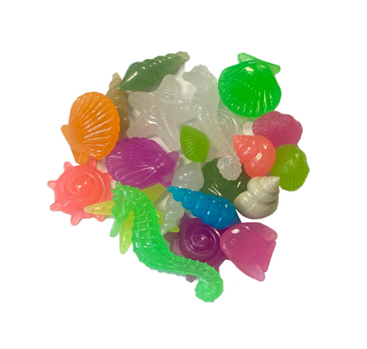 Plastic Aquarium Fish Tank Luminous Sea Life / Shells Decoration 70g Assorted Designs and Colours 7931 (Large Letter Rate)