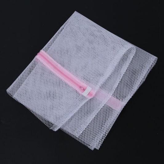 Protective Zipped Mesh Washing Laundry Clothes Bag 50 x 70cm 6088 (Large Letter Rate)