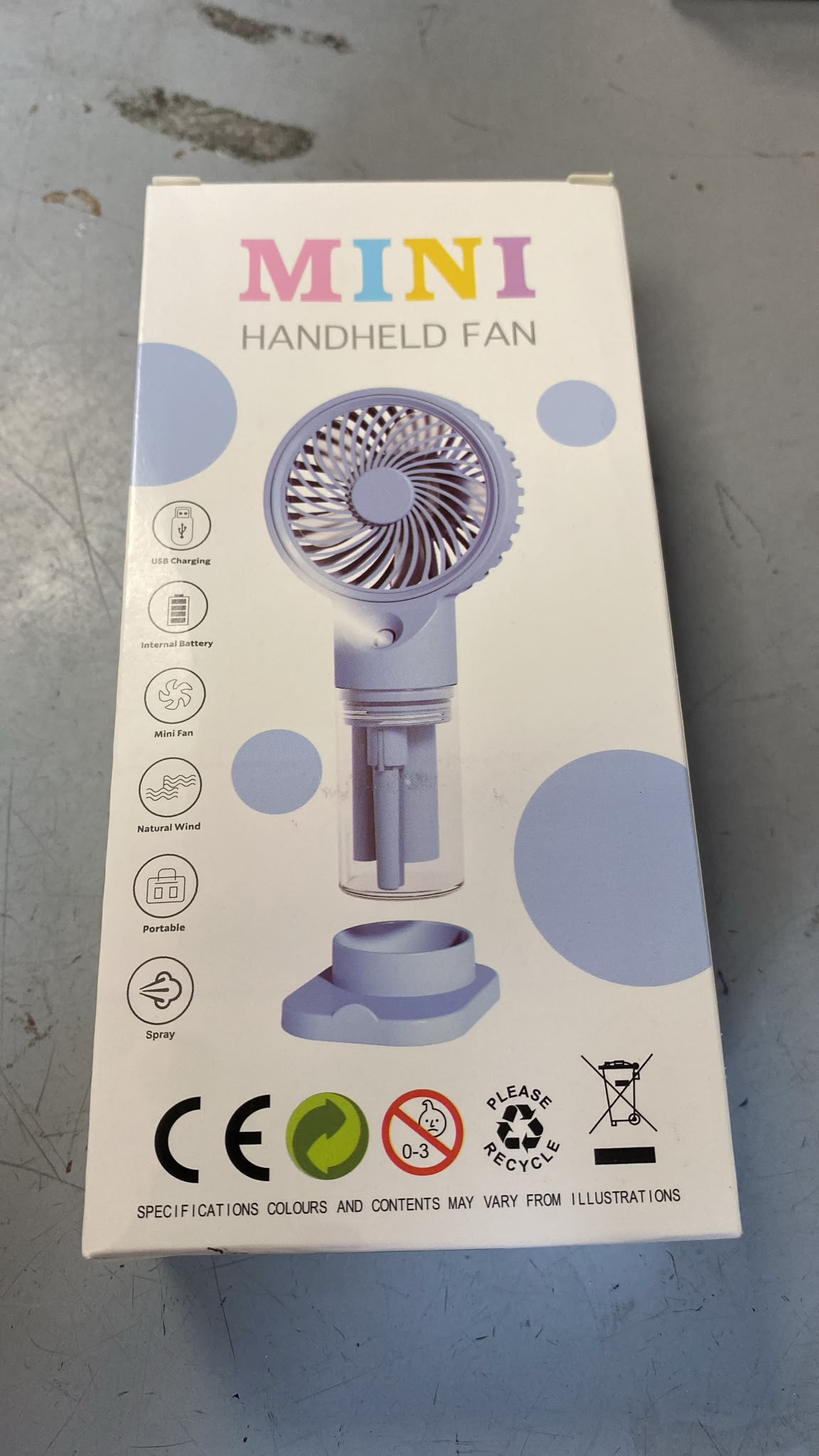 Water Spray Mini Handheld Fan With Phone Stand 1.5-2.5W-Output 3.7V-Battery 1-1.5Hrs 1Speed USB-Charge SG-9062 8x17x5cm 125g