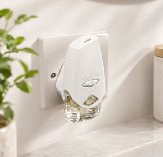 Scented Oil Plug-in Air Freshener and Refill for Continuous Home Fragrance Balancing Spring Meadow Adjustable Controls 20ml 1.2kg SKU MW-5056683934939-PP