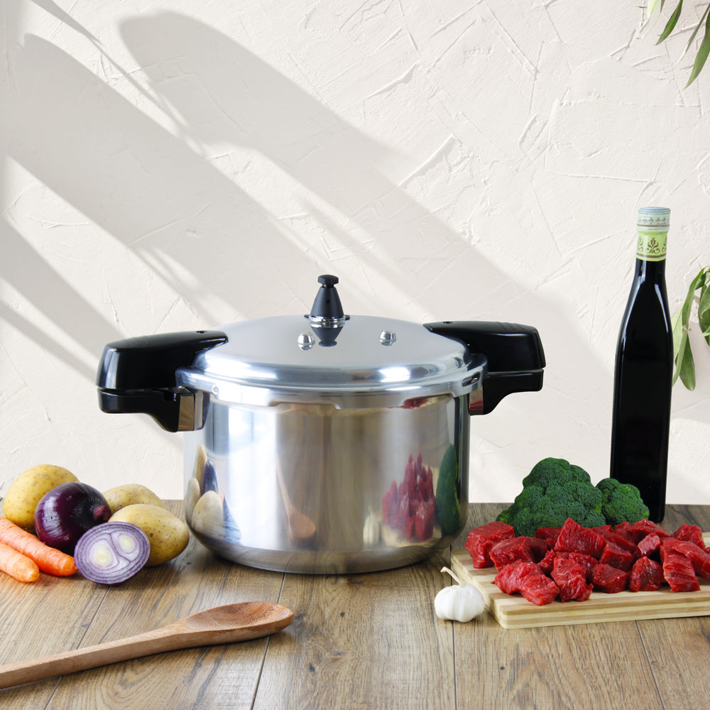 SQ Professional Aluminium Pressure Cooker 12 Litre 3053 (Big Parcel Rate)