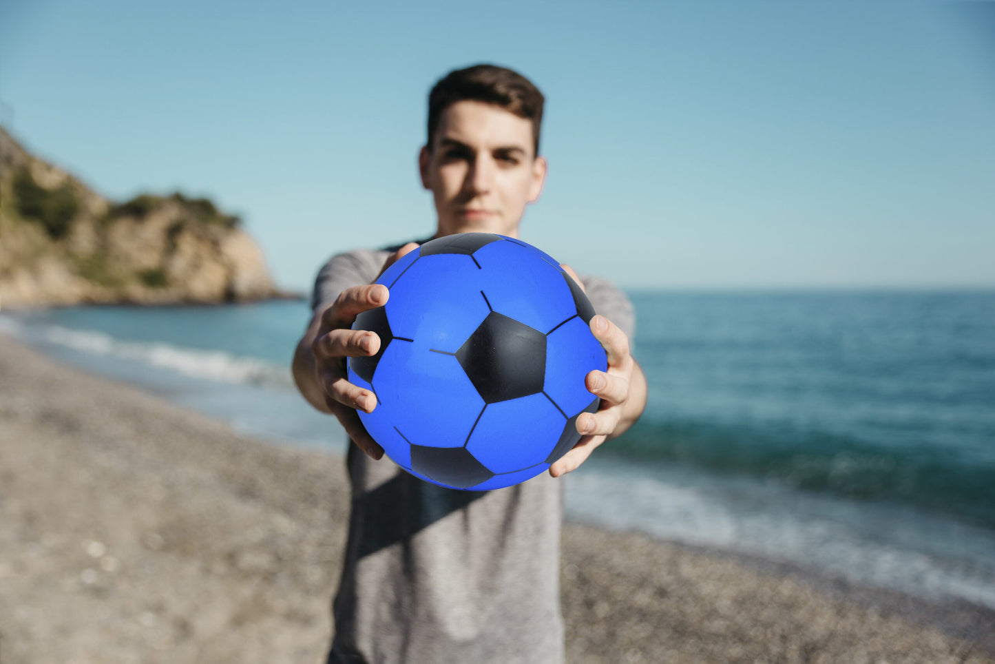 PVC Football in Net 22cm Assorted Colours R38088 (Large Letter Rate)