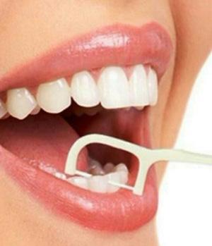 Smart Flexible Dental Floss Picks Care And Cleaner Teeth Ultra Fine Strip 100 Packs 5240 (Parcel Rate)